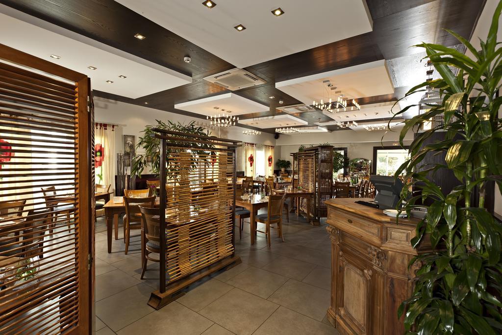 Logis Cottage Hotel Vandoeuvre-lès-Nancy Dış mekan fotoğraf