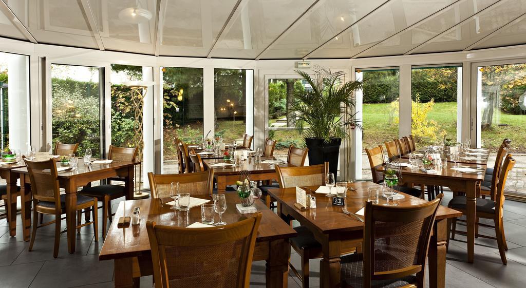 Logis Cottage Hotel Vandoeuvre-lès-Nancy Dış mekan fotoğraf